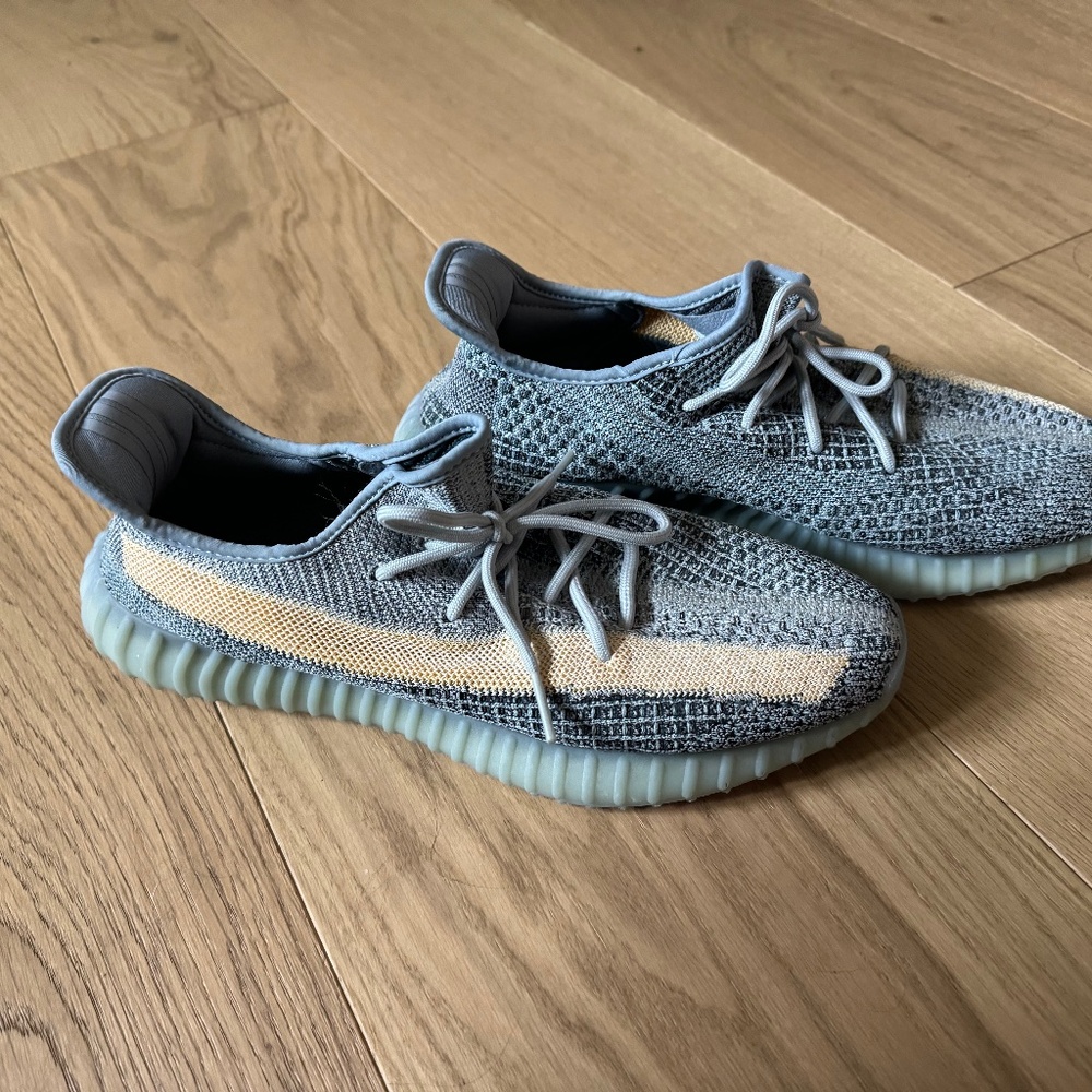 adidas Yeezy Boost 350 V2 Ash Blue